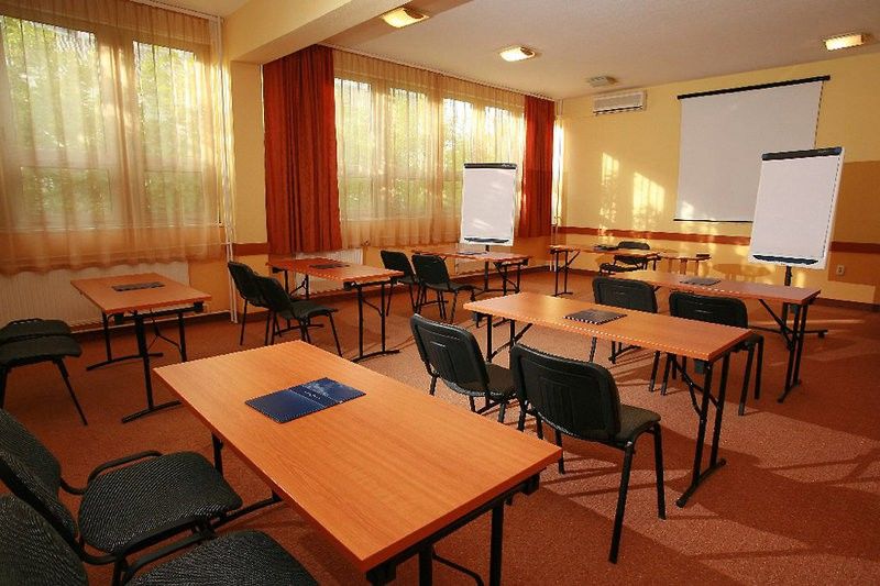 Hotel Eben Будапеща Екстериор снимка