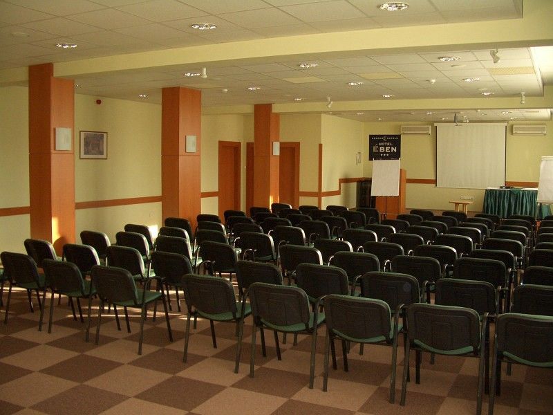 Hotel Eben Будапеща Екстериор снимка